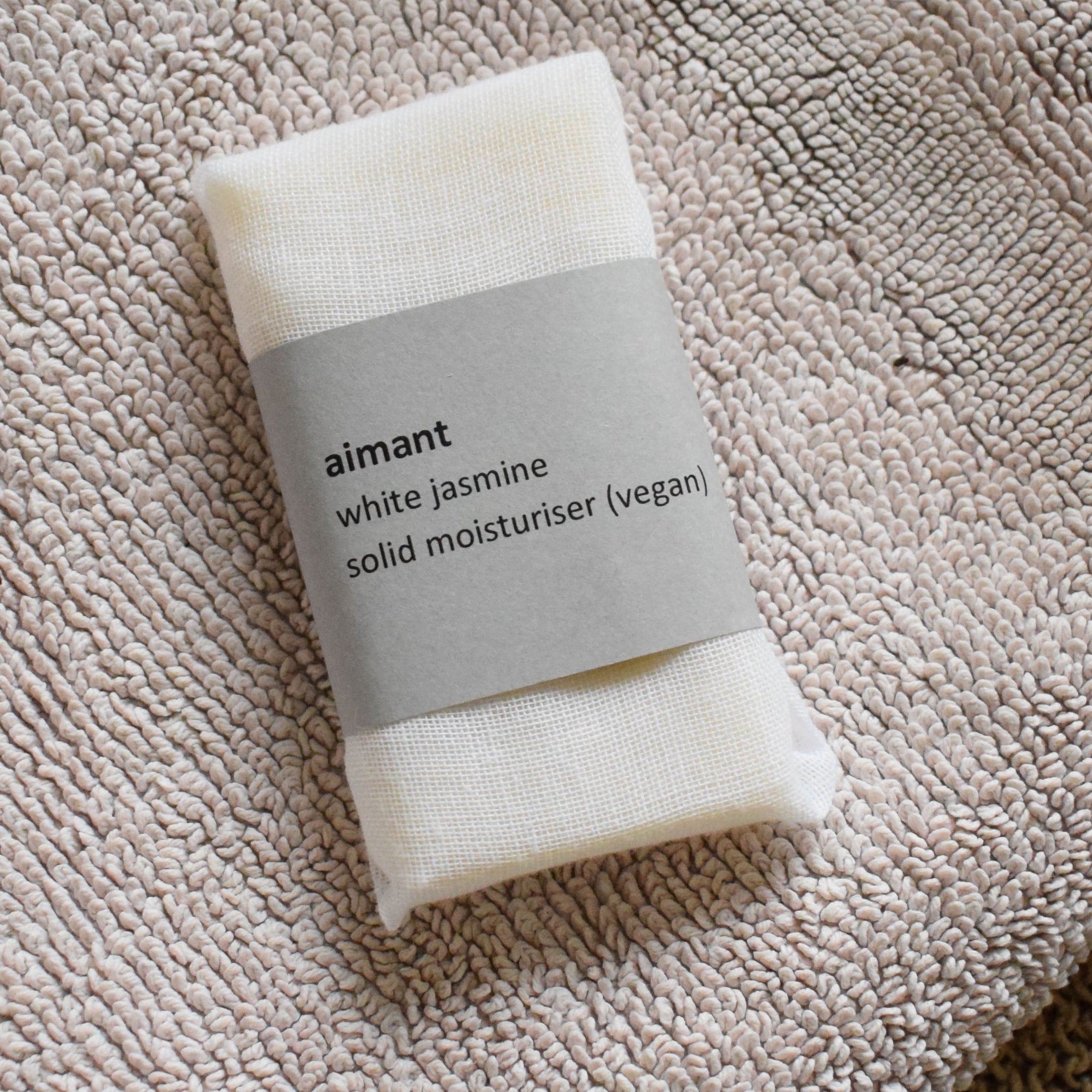 Marigold Charms Solid Moisturiser burro corpo solido gelsomino 35g