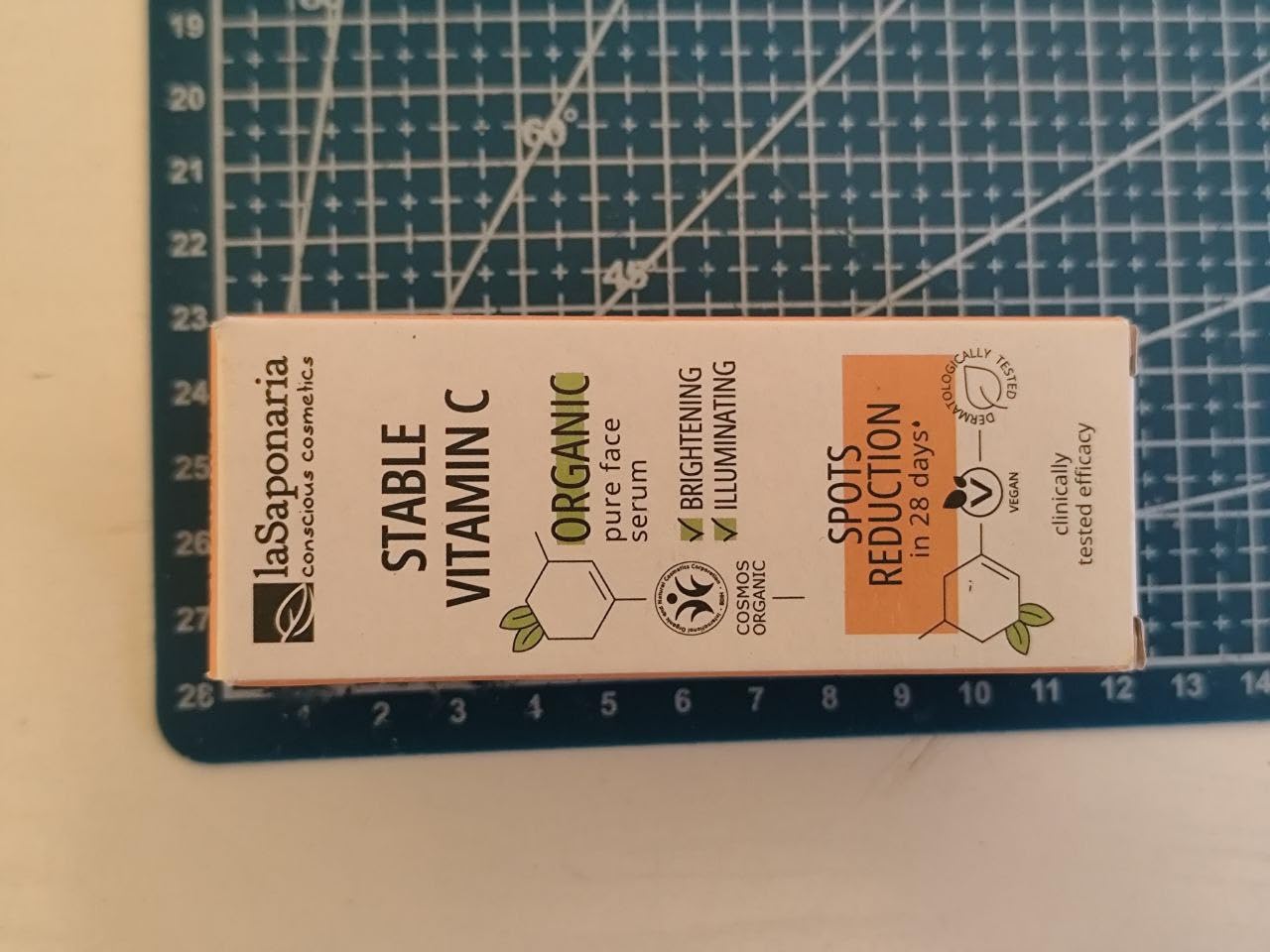 La Saponaria Siero Viso Antimacchie Vitamina C 30 ml illuminante