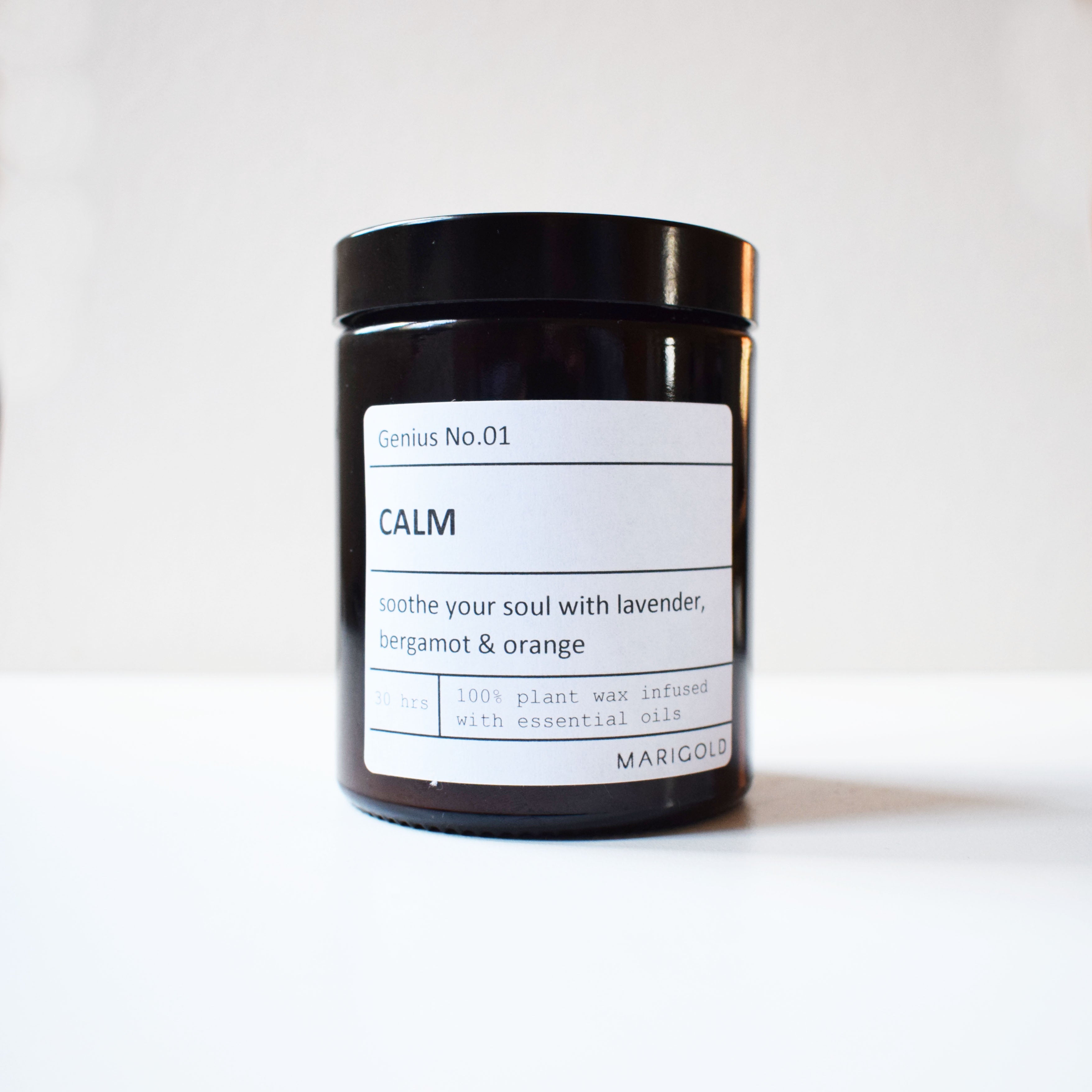Marigold Charms Genius No.01 Calm Candela 180 ml rilassante