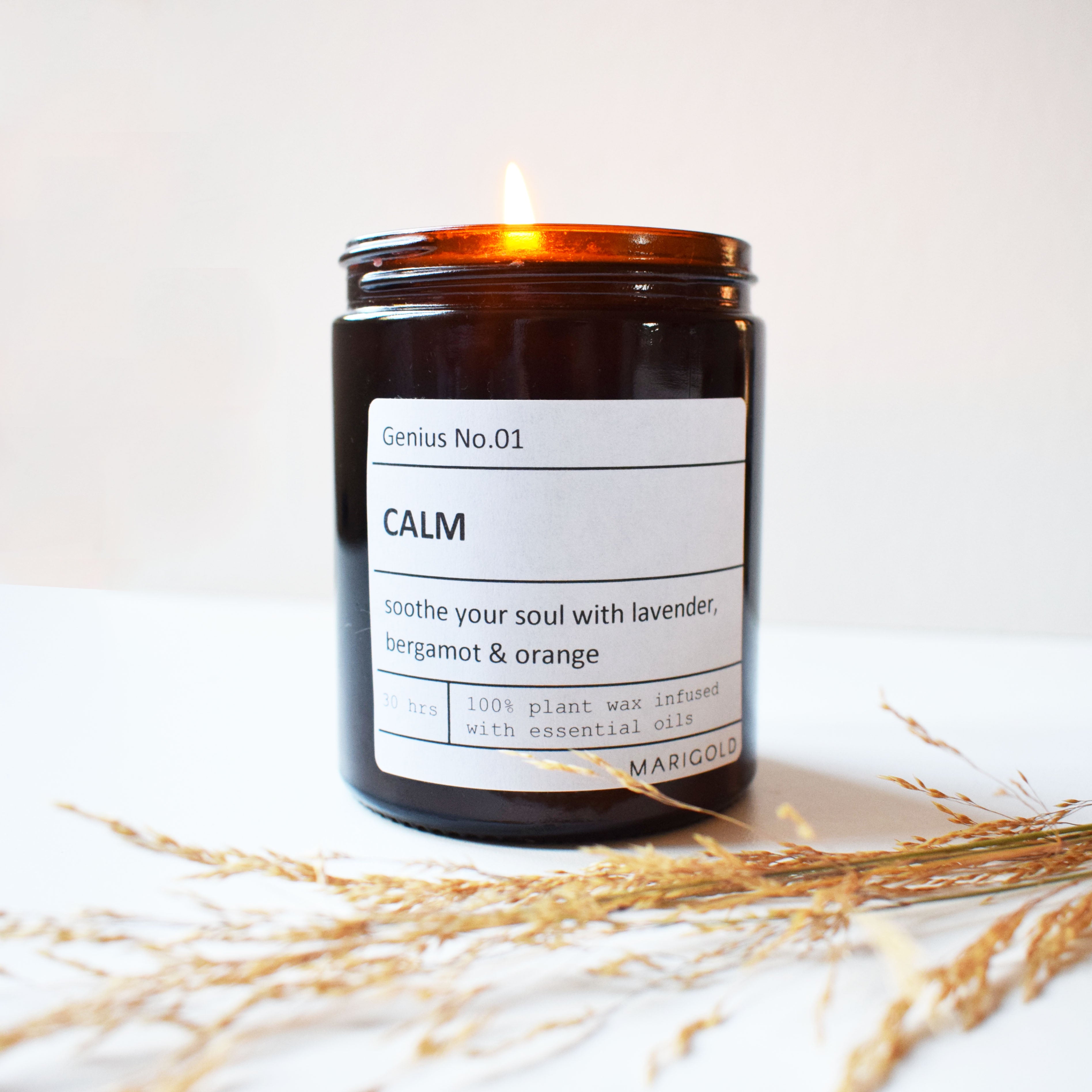 Marigold Charms Genius No.01 Calm Candela 180 ml rilassante