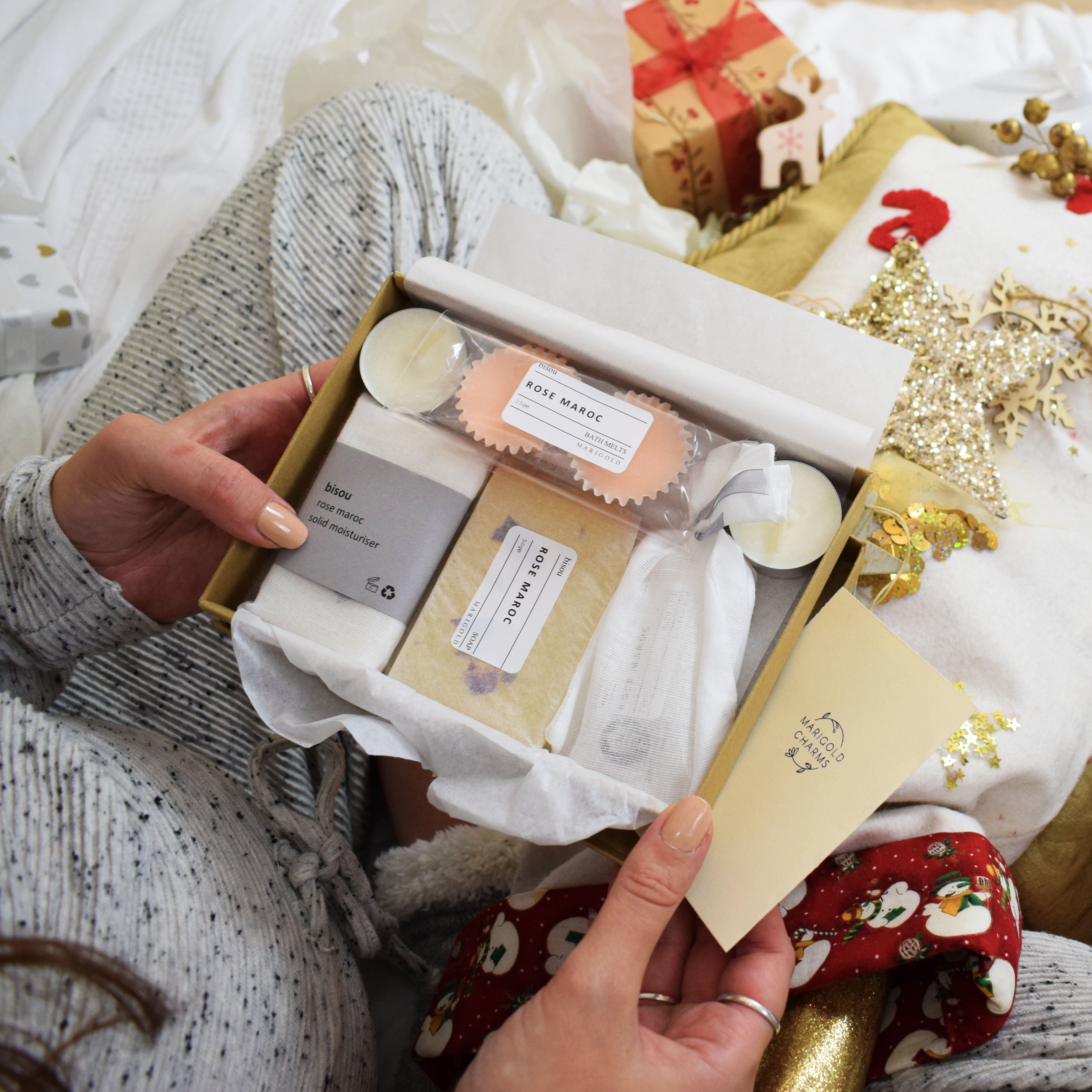 Marigold Charms Organic Letterbox Set Regalo Spa White Jasmine