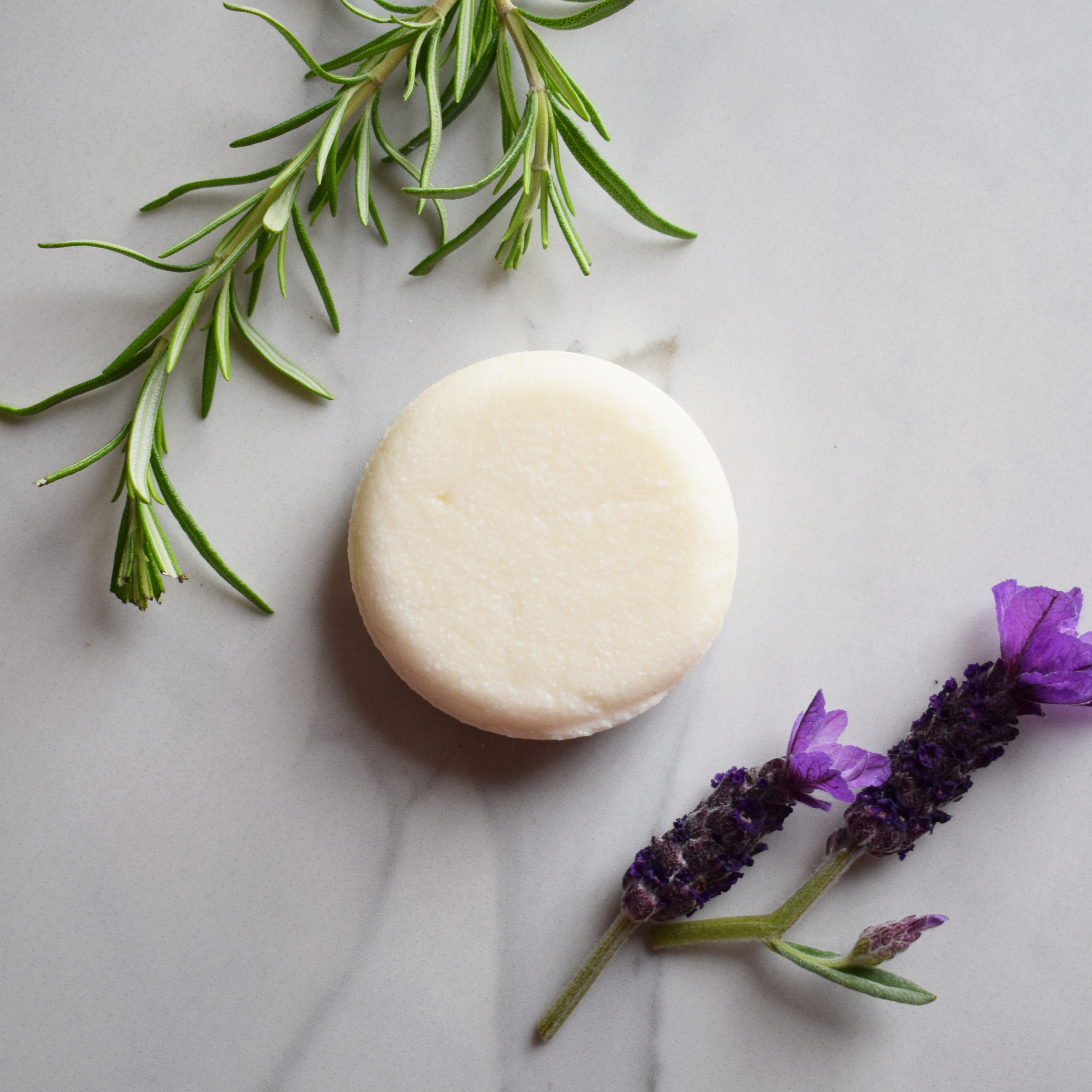 Marigold Charms Rosemary Peppermint Lavender shampoo solido fini