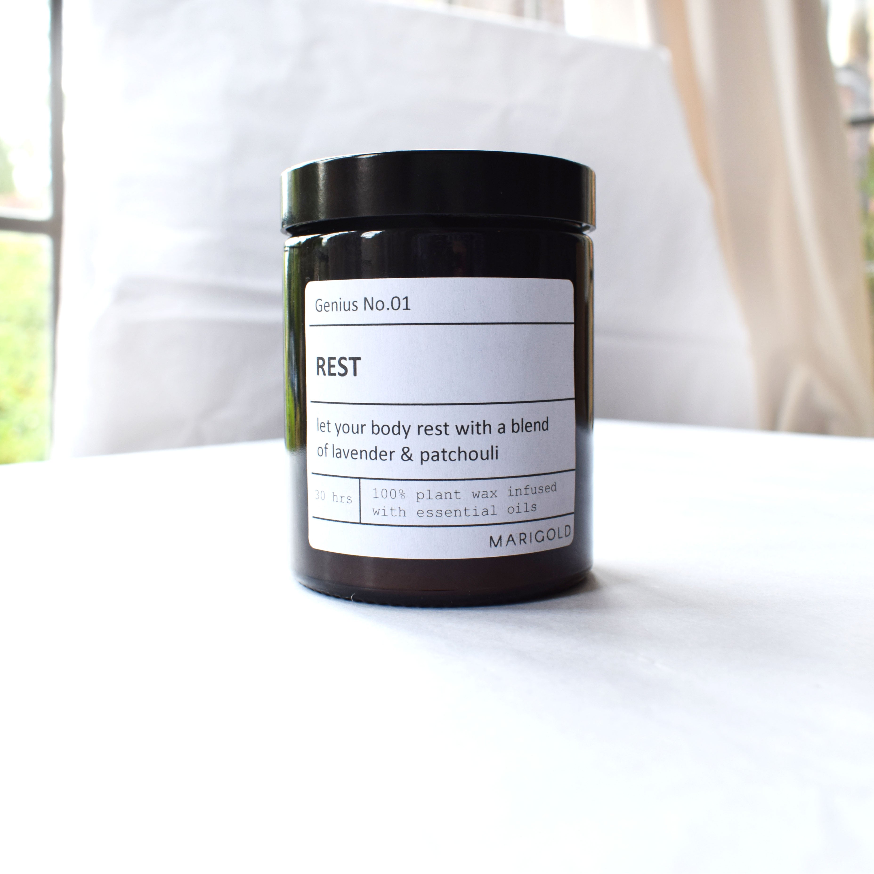 Marigold Charms Rest Genius 01 candela lavanda 180 ml