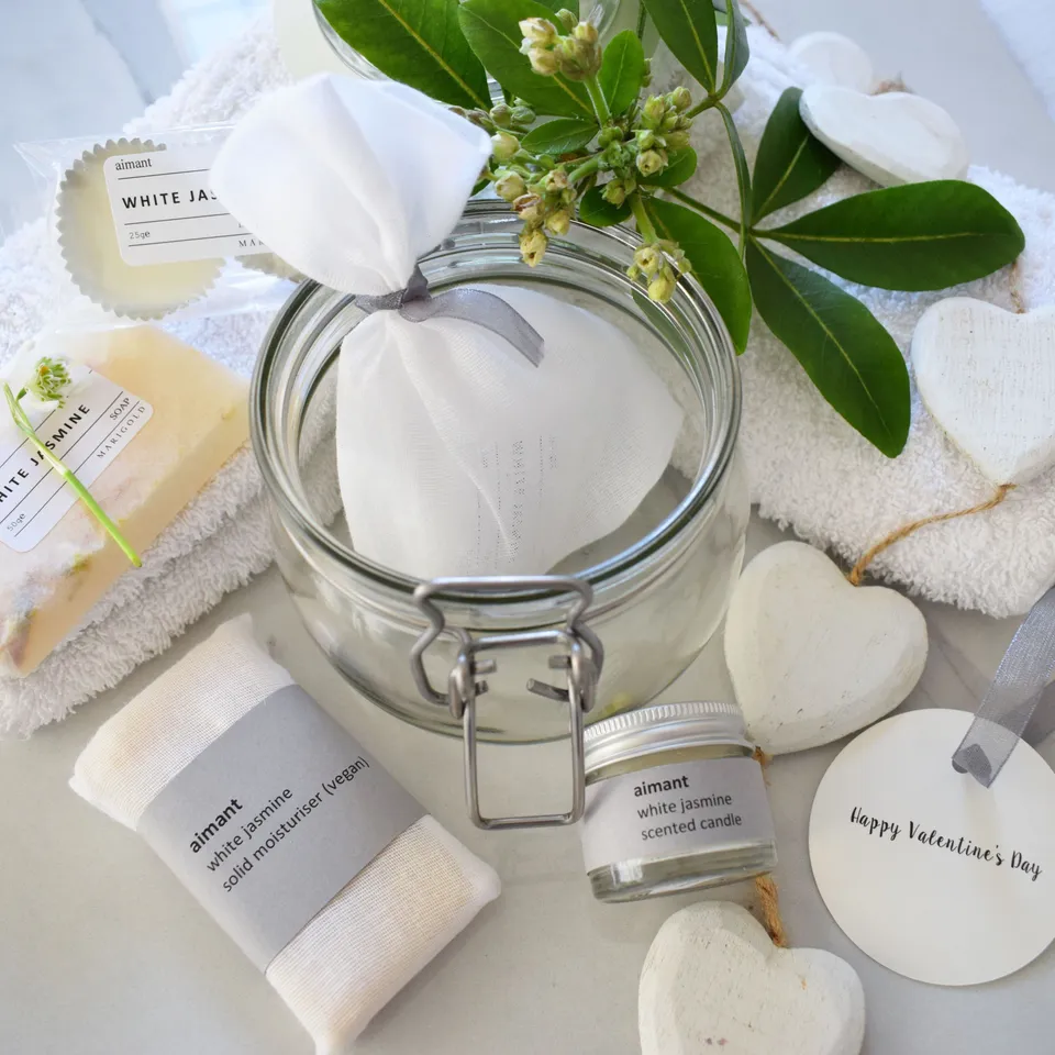 Marigold Charms Spa in a Jar cofanetto gelsomino bio
